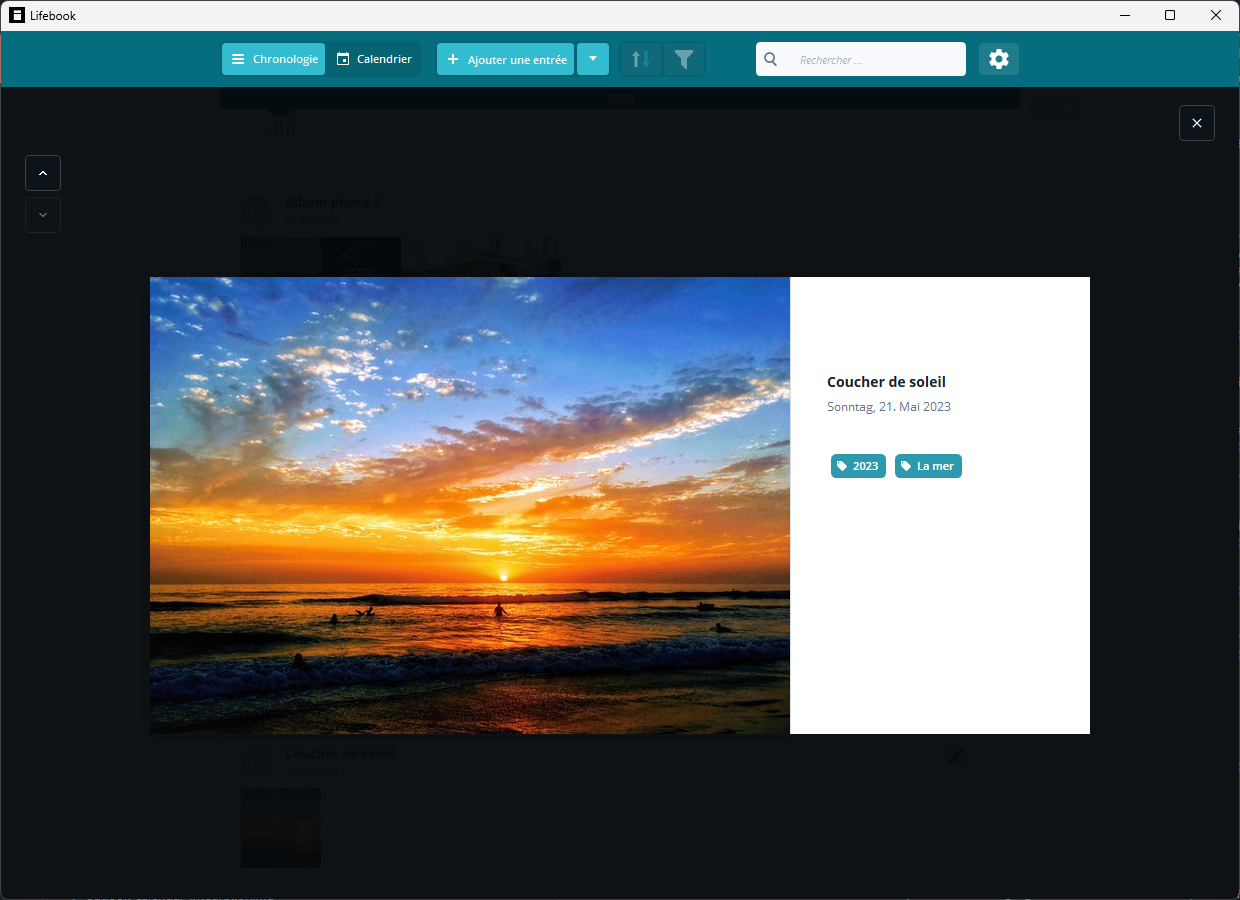 Vue détaillée Lifebook avec une entrée photo ouverte